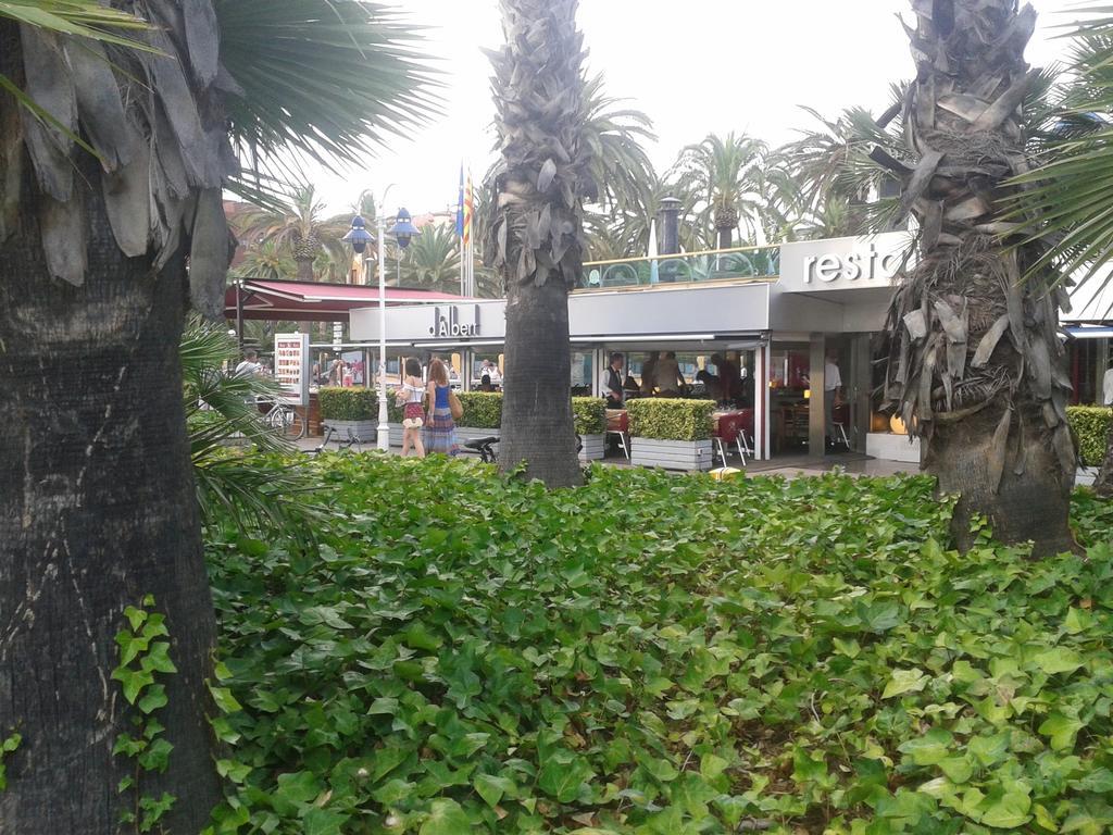 Apartamentos Tss Alboran Salou Exterior foto